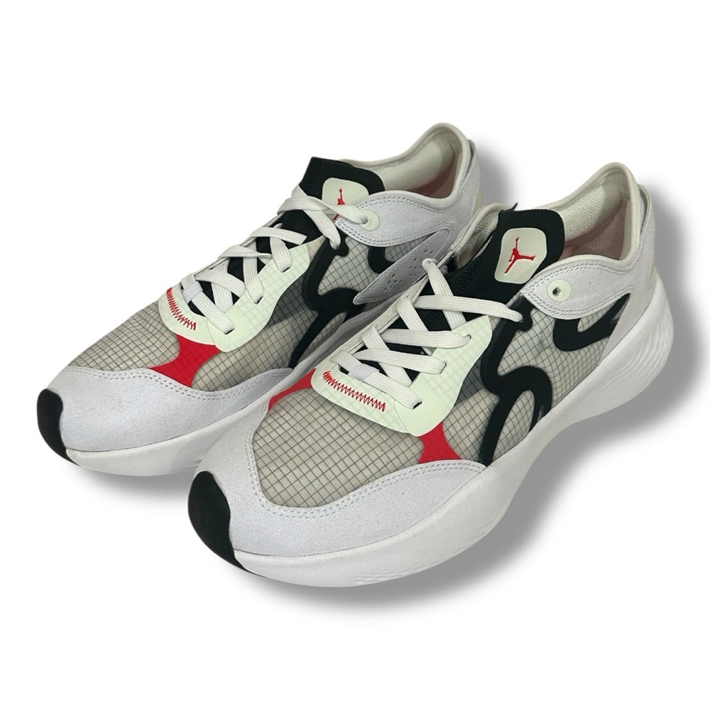 Jordan Delta 3 Low for men size 10.5 white chile red black new with box - Picture 13 of 14